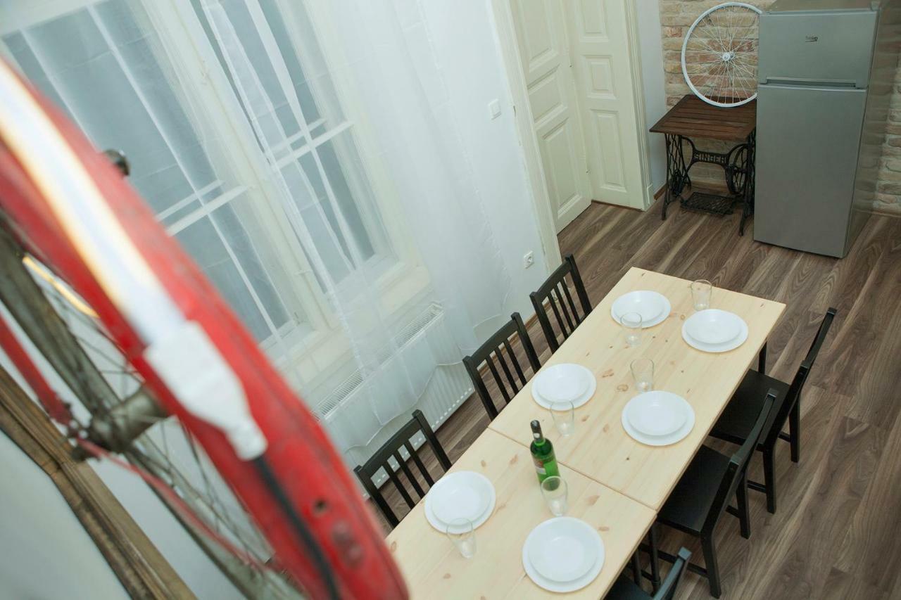 Cheerful And Cozy 2 Bedrooms 2 Bathrooms Apartment With Top Location Budapest Bagian luar foto