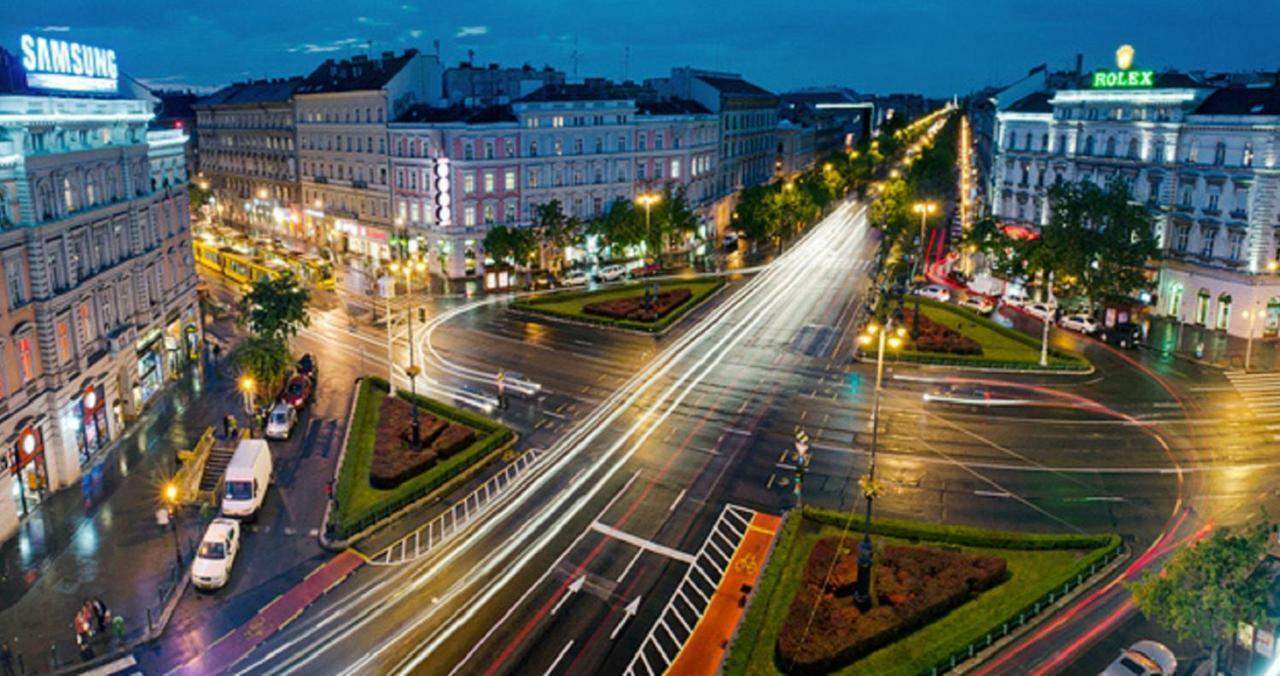 Cheerful And Cozy 2 Bedrooms 2 Bathrooms Apartment With Top Location Budapest Bagian luar foto