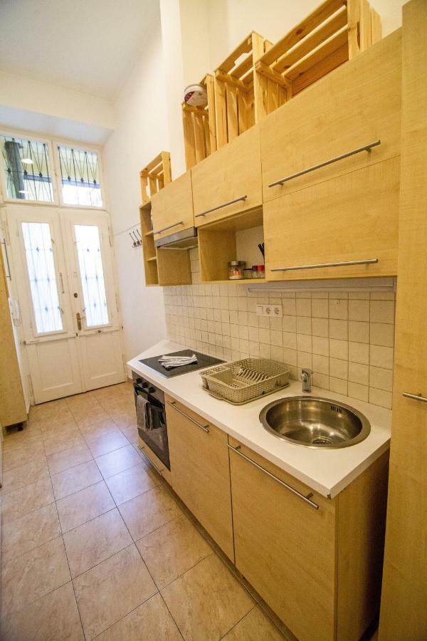 Cheerful And Cozy 2 Bedrooms 2 Bathrooms Apartment With Top Location Budapest Bagian luar foto